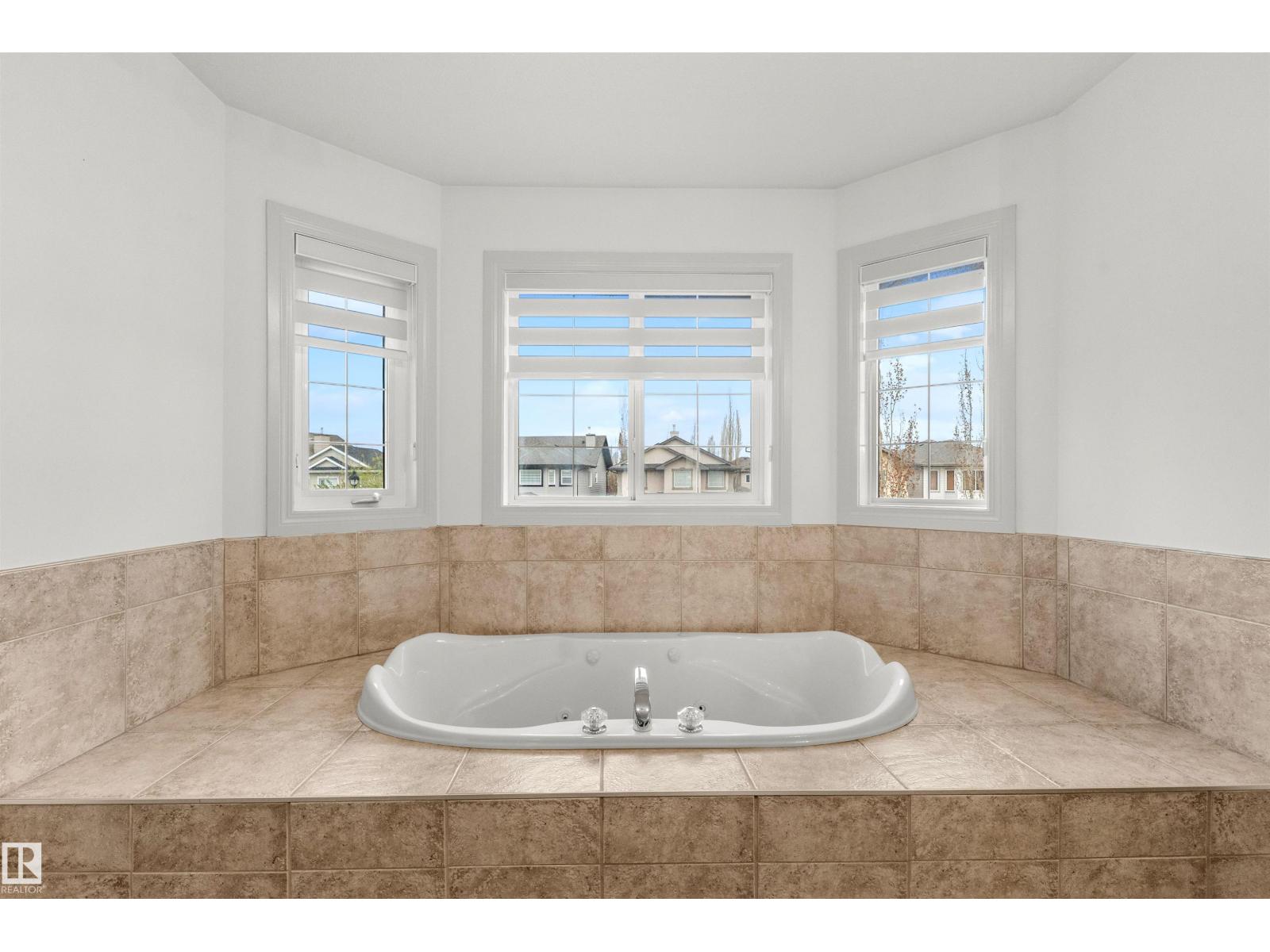10656 181 AV NW - Image 43