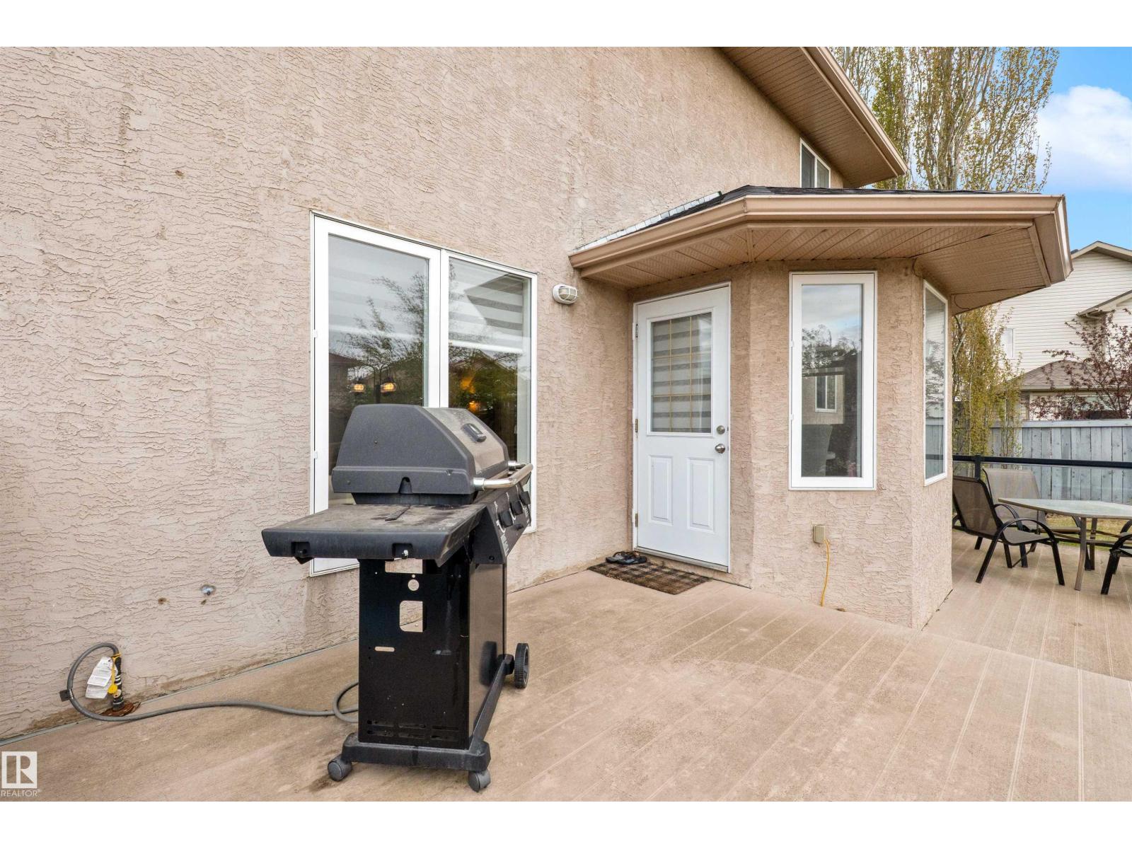 10656 181 AV NW - 56
