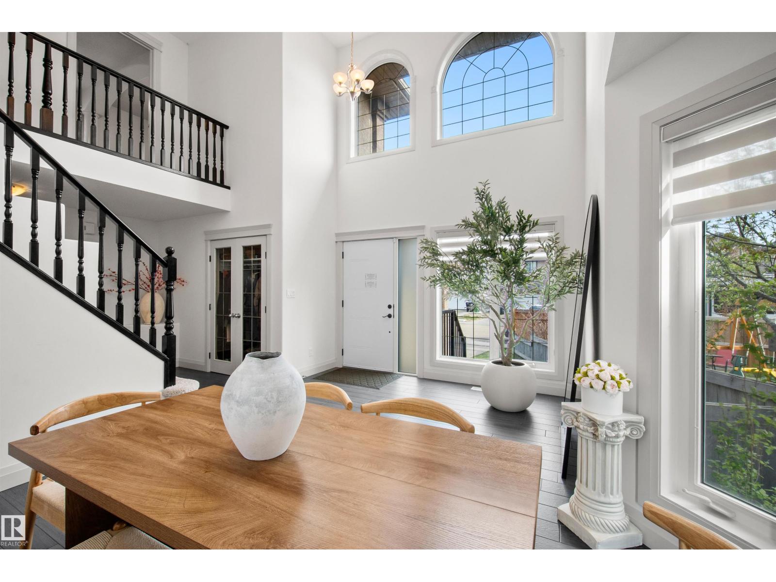 10656 181 AV NW - 9