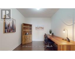 2304 - 330 Ridout Street N, London East, ON N6A0A7 Photo 27