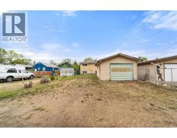 5221 42 Street, Camrose, AB T4V1A7 Photo 29