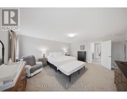 300 Hutton Street E, North Perth, ON N4W0C1 Photo 24