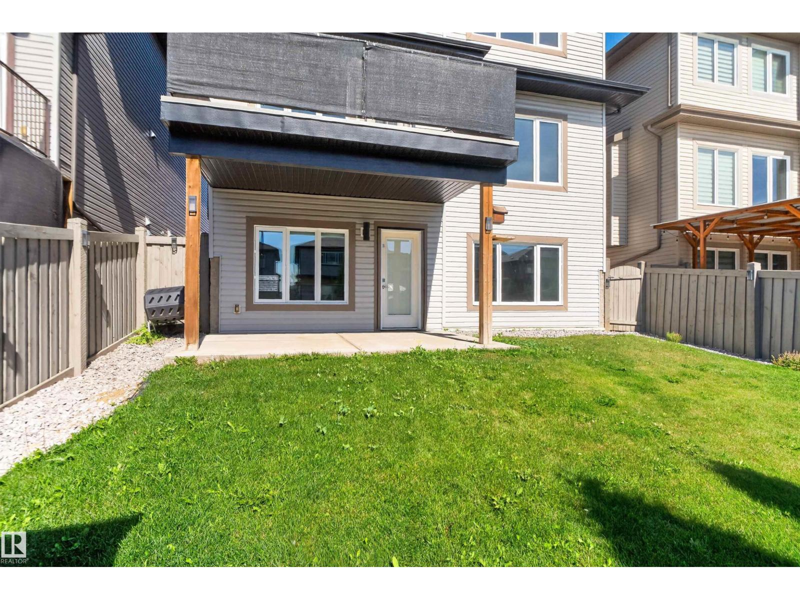 4225 CHARLES CL SW - 70