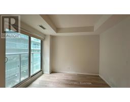 402 - 30 Nelson Street, Toronto, ON M5V0H5 Photo 14