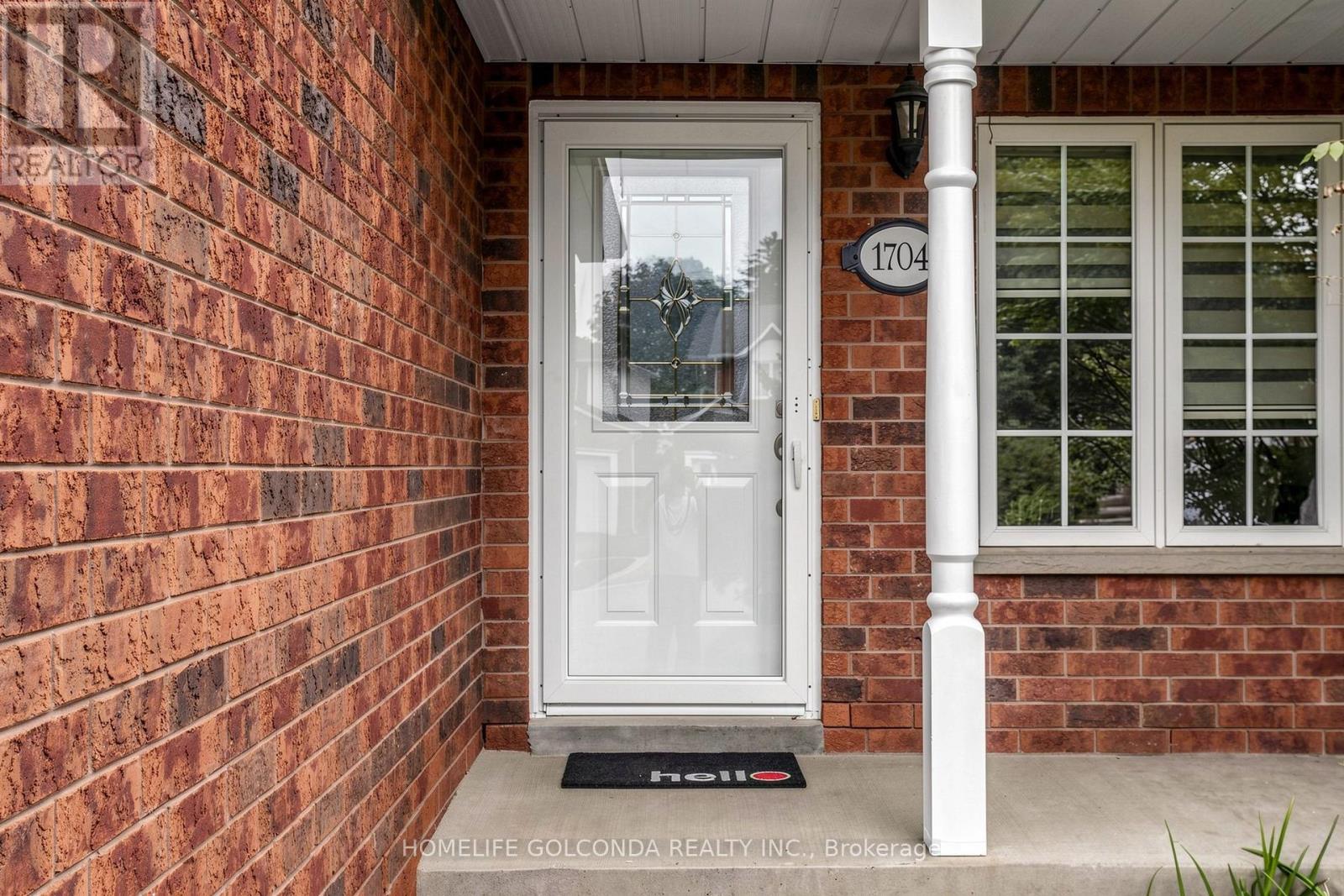 1704 Canadore Crescent, Oshawa (Samac), Ontario, L1G8A7, Oshawa (Samac), Ontario — photo 2 of 5