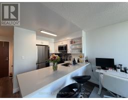 607 - 3 Ellesmere Street, Richmond Hill, ON L4B4N2 Photo 10