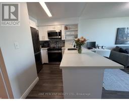 607 - 3 Ellesmere Street, Richmond Hill, ON L4B4N2 Photo 9