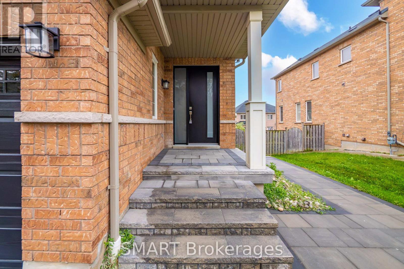 3367 STONEY CRESCENT - 5