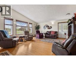 Living room - 101070 Township Road 594, Rural Woodlands County, AB T0E0B0 Photo 17
