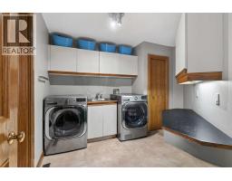 935 Shawnee Drive SW - photo 18