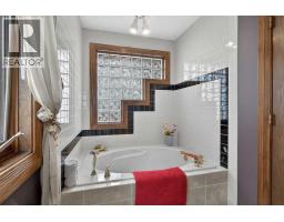 935 Shawnee Drive SW - photo 23