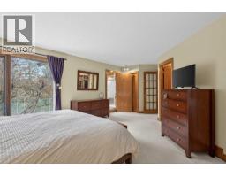 935 Shawnee Drive SW - photo 28