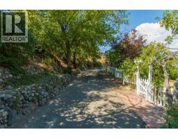 219 St Paul Street W, Kamloops, BC V2C1G2 Photo 31