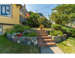 219 St Paul Street W, Kamloops, BC V2C1G2 Photo 40