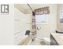 23 Pointe Aux Renards, Dieppe, NB E1A7W7 Photo 28