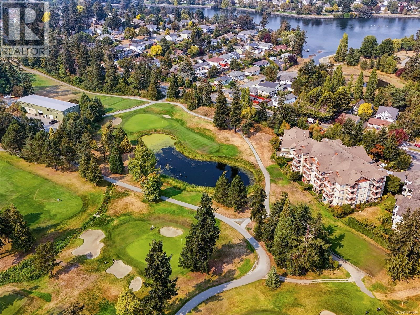 #405E 1115 Craigflower Rd - 27
