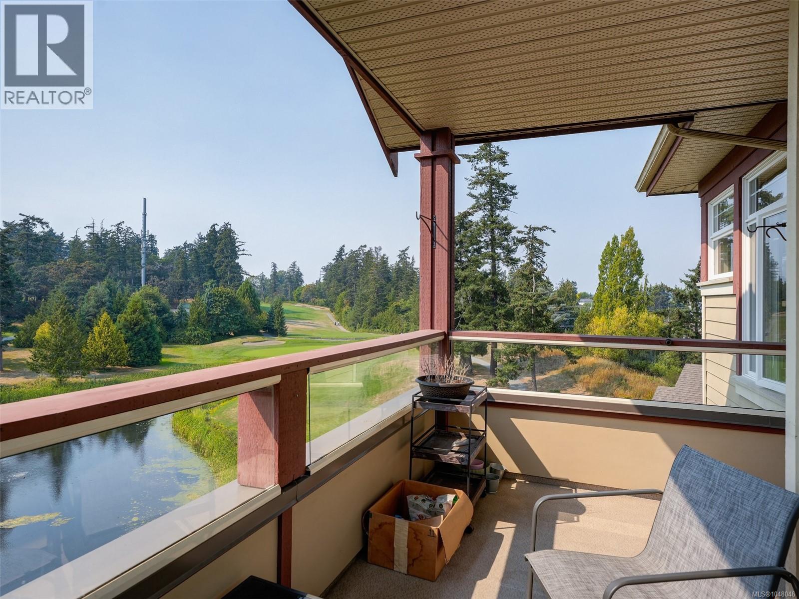 #405E 1115 Craigflower Rd - 3