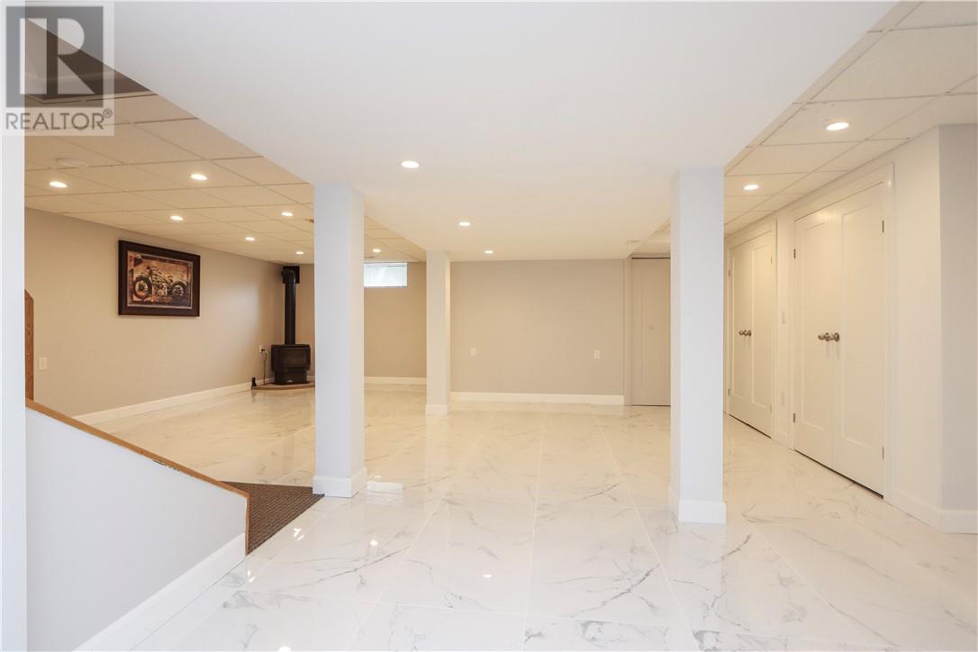 672 Lake Point Court - 42
