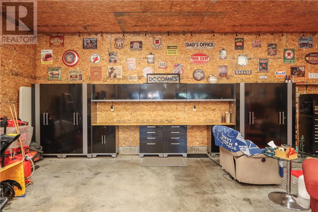 672 Lake Point Court - 58