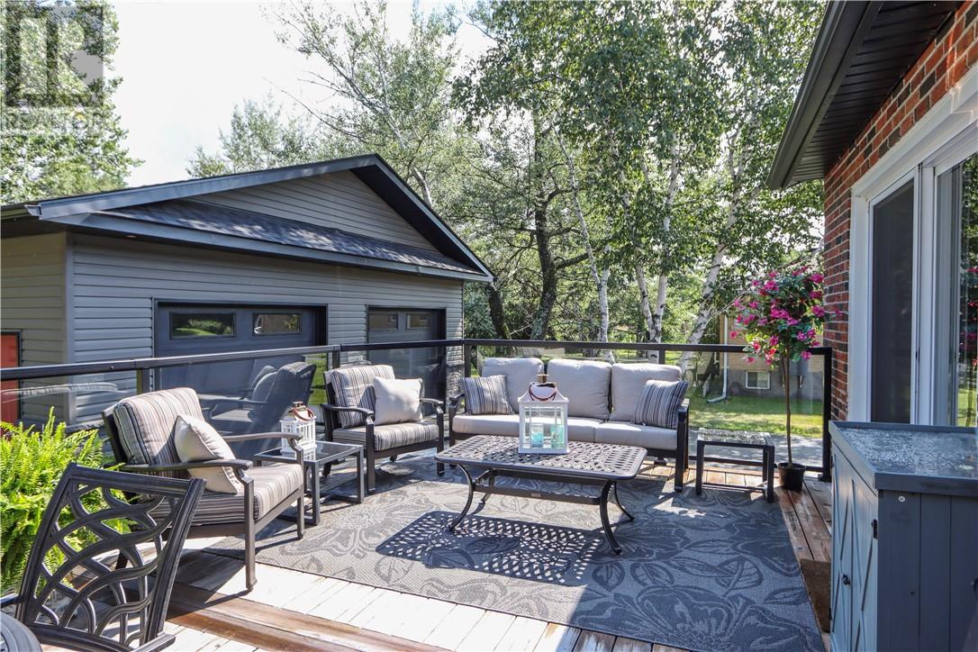 672 Lake Point Court - 60