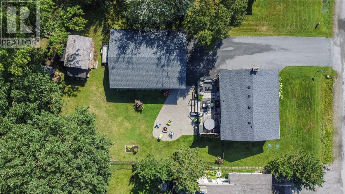 672 Lake Point Court - 77