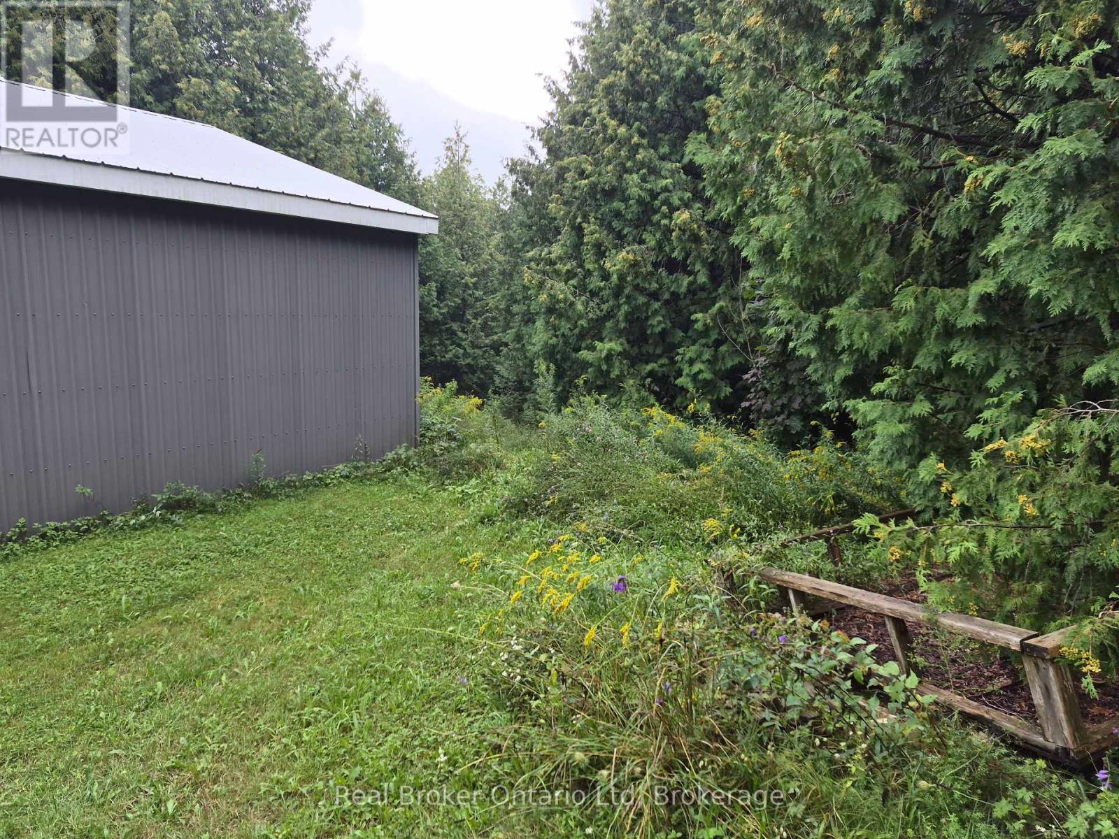 775522 HIGHWAY 10 Highway South, West Grey, Ontario, N0C1H0, West Grey, Ontario — photo 5 of 5