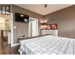 172 Hooper Street, St  Marys, ON N4X0C1 Photo 24