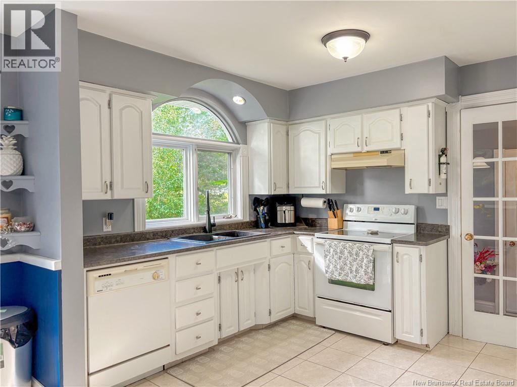 102 Kelly Court - 10