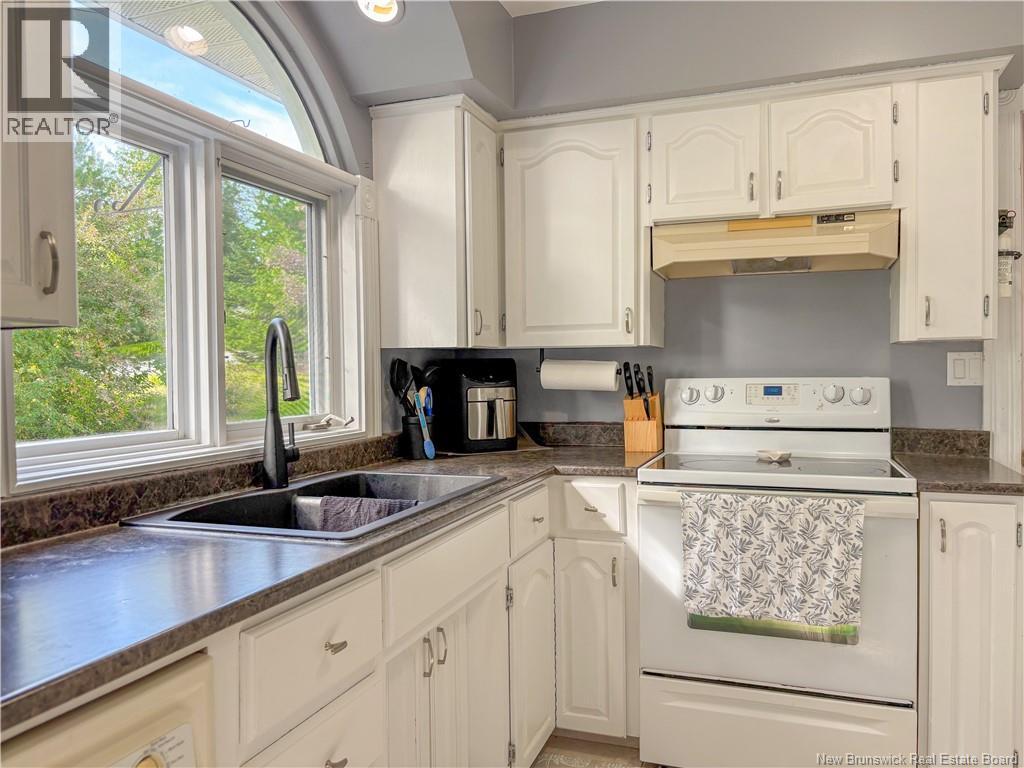 102 Kelly Court - 12