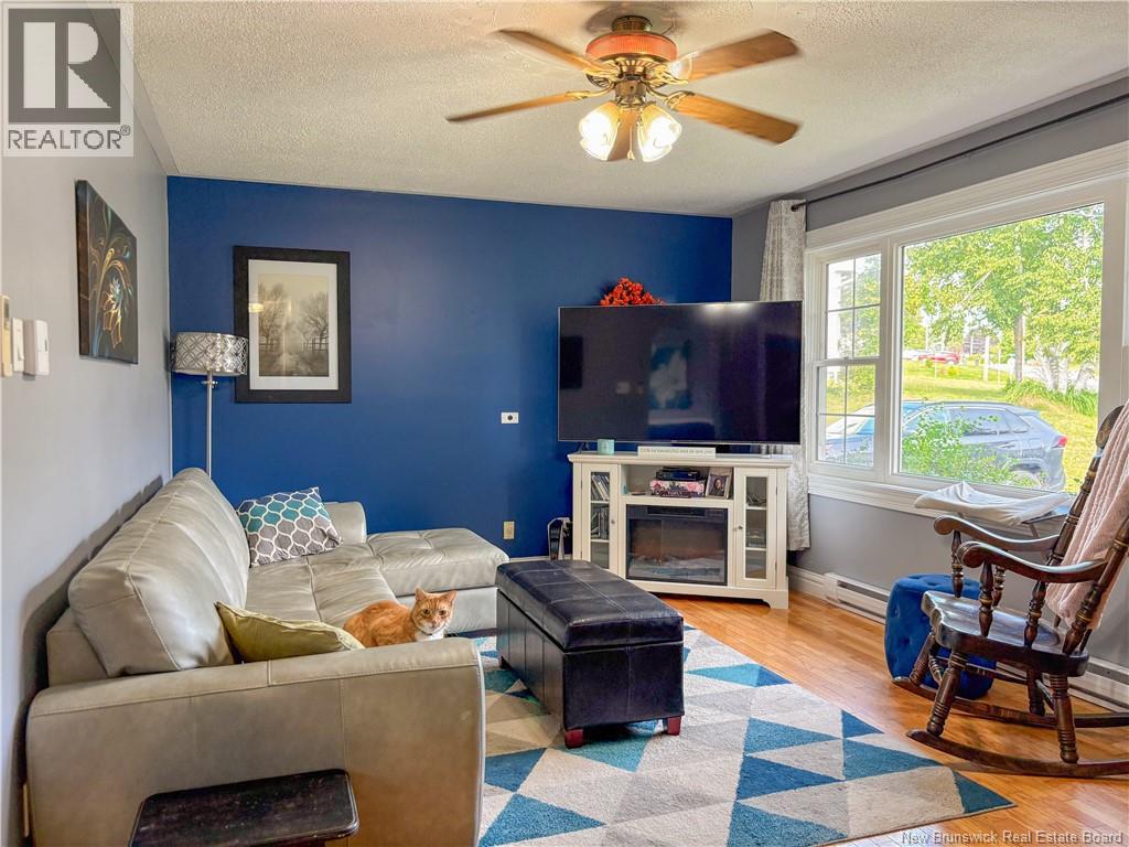 102 Kelly Court - 15