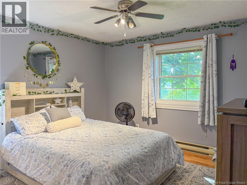 102 Kelly Court - 25