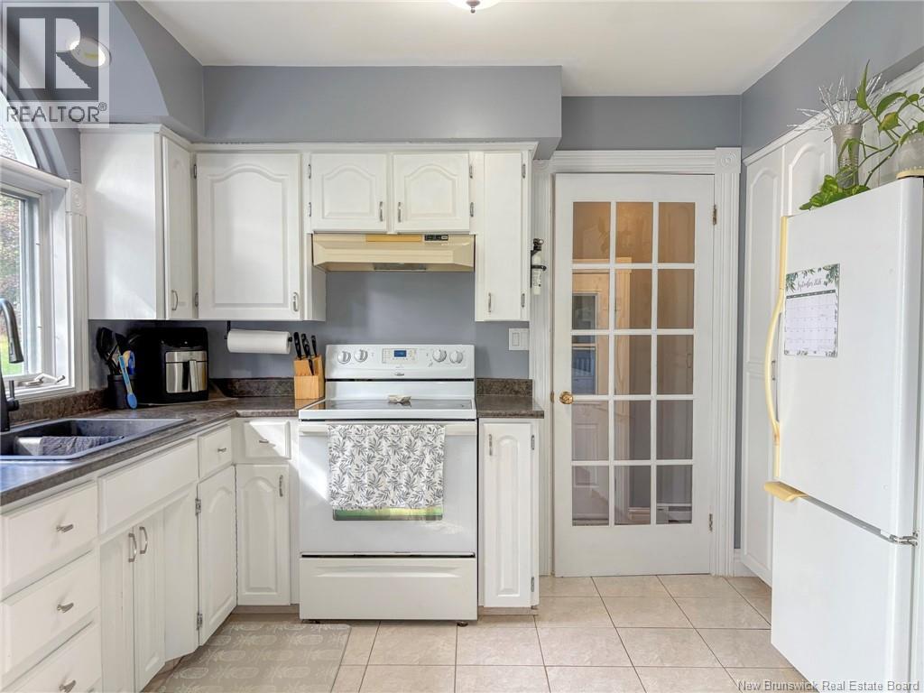 102 Kelly Court - 9