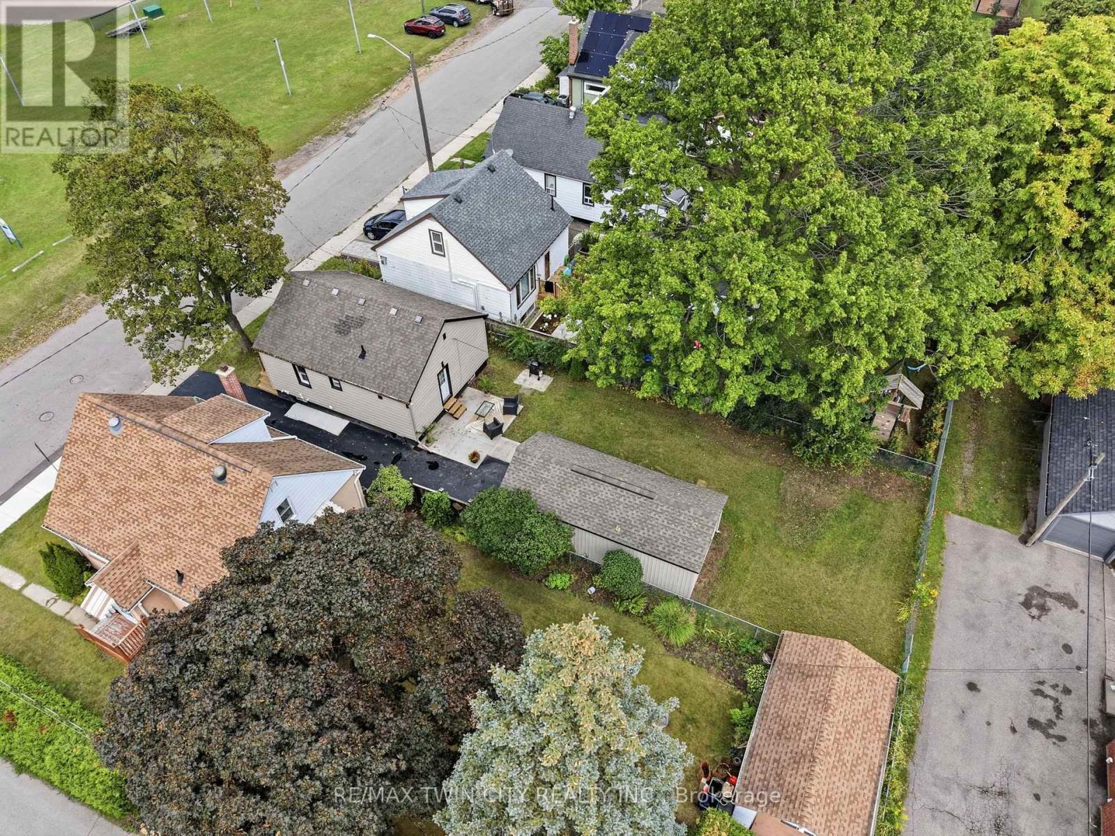 77 ABIGAIL AVENUE - Image 27