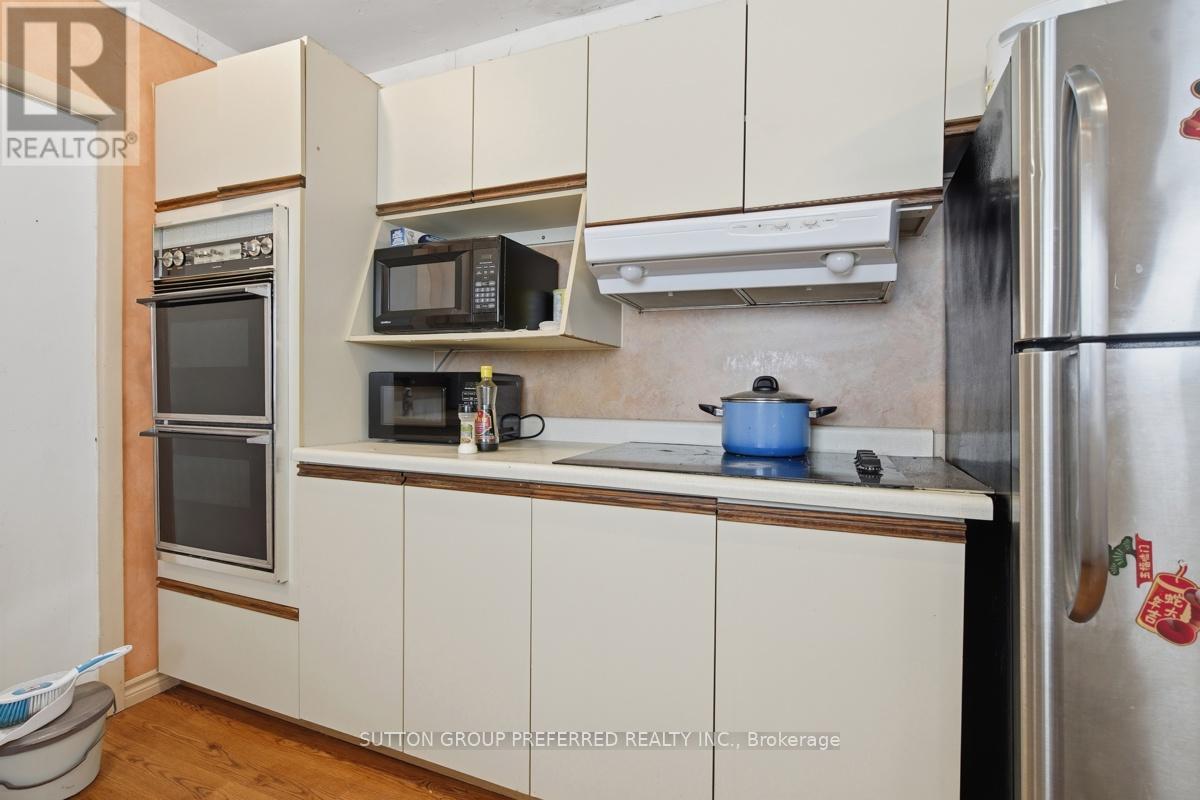2 RUSKIN COURT - Image 16