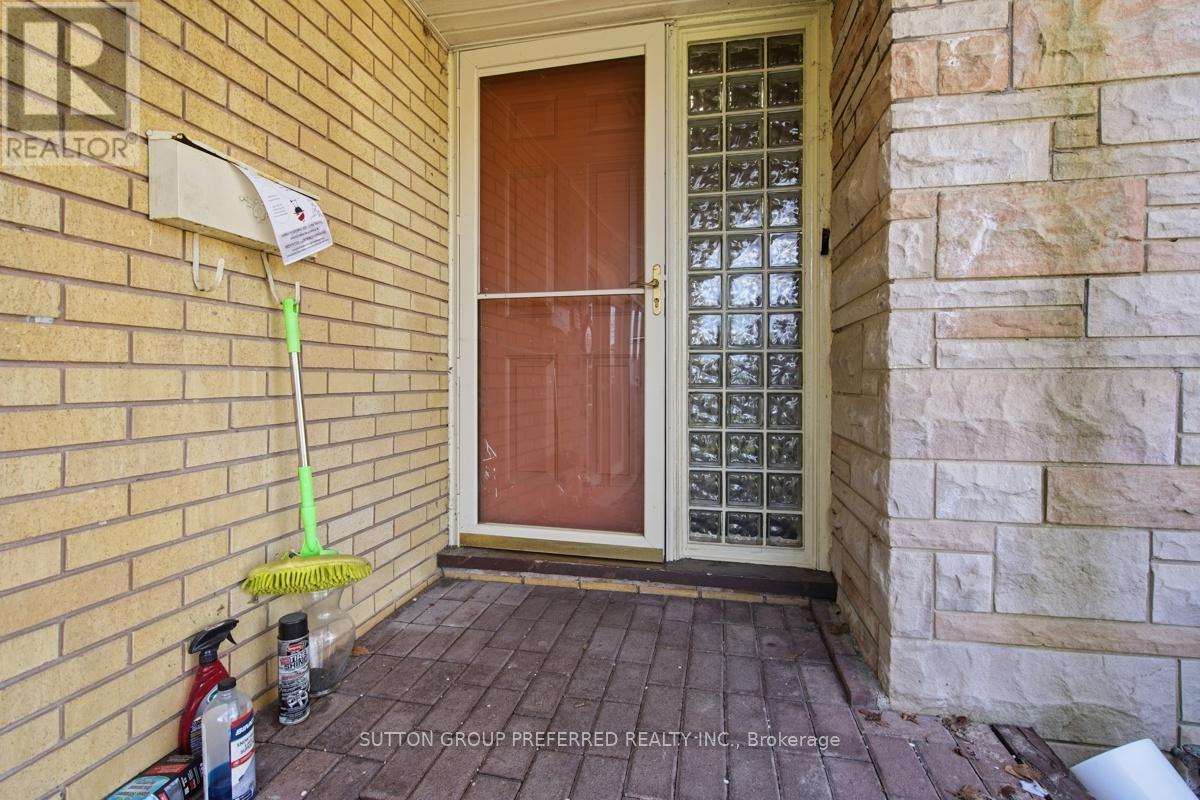 2 RUSKIN COURT - Image 4