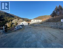 33 Bayview Road thumbnail 34