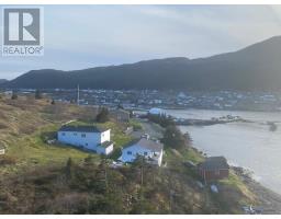 33 Bayview Road thumbnail 42