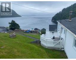 33 Bayview Road thumbnail 50