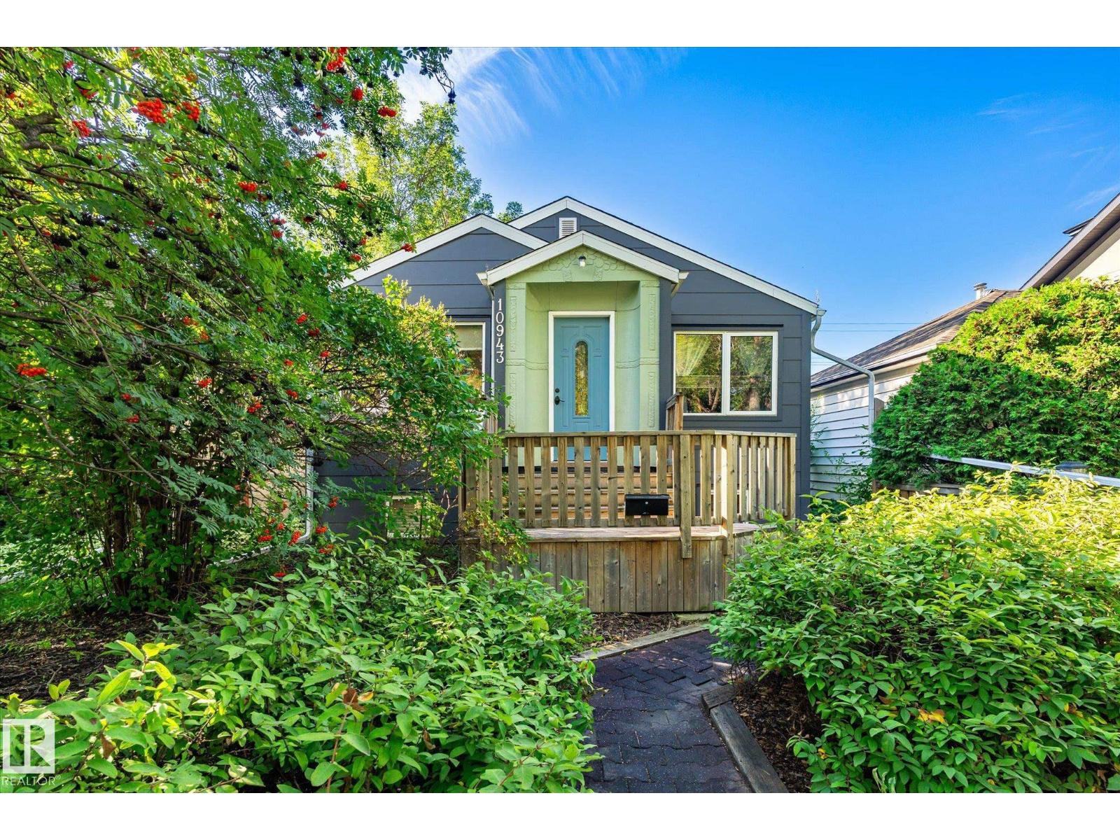 10943 72 AV NW - 8
