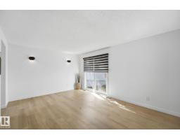 21 Lakewood Vg Nw, Edmonton, AB T6K2B3 Photo 14