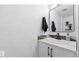 21 Lakewood Vg Nw, Edmonton, AB T6K2B3 Photo 17