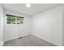 21 Lakewood Vg Nw, Edmonton, AB T6K2B3 Photo 21