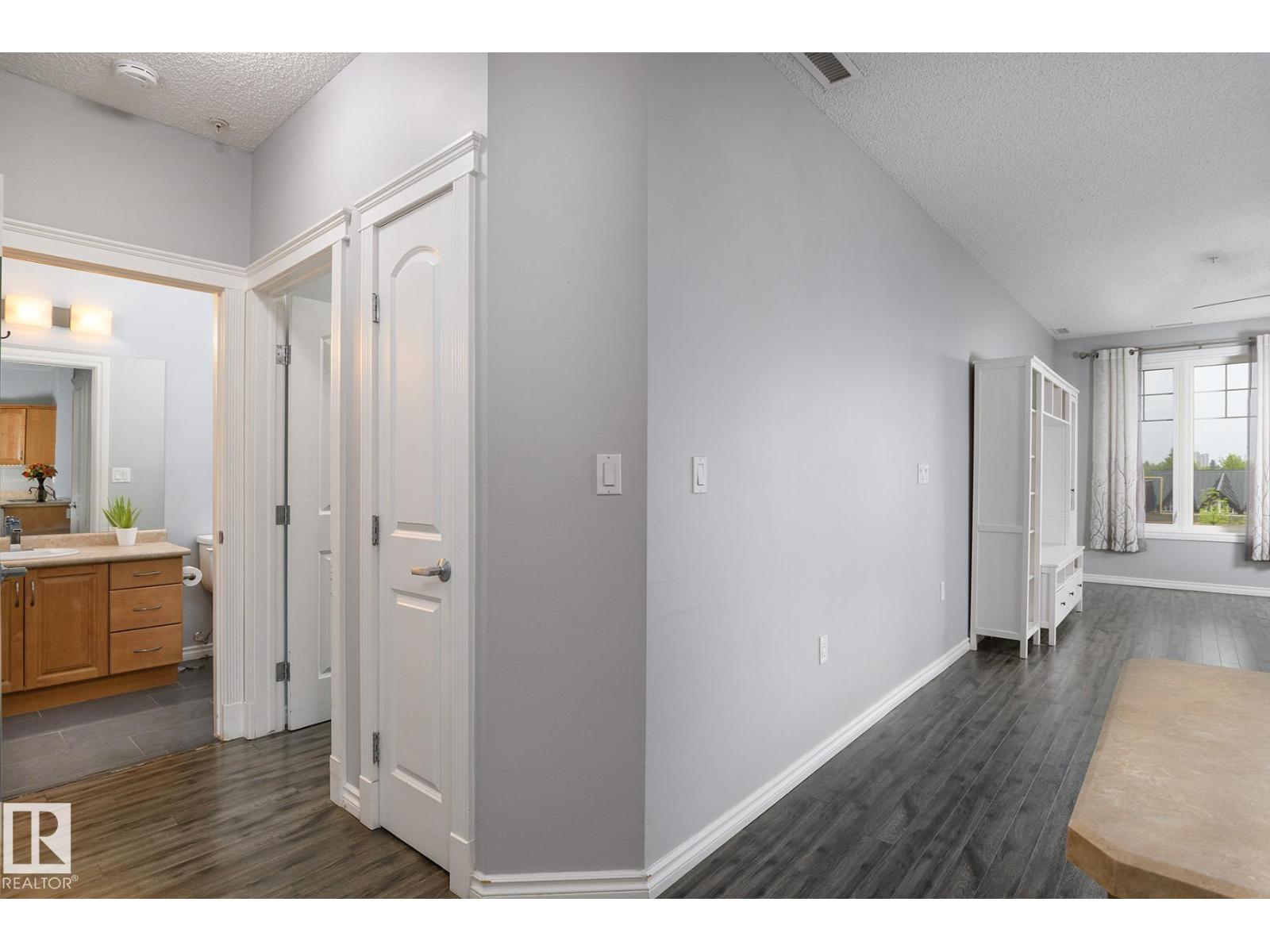 #314 9820 165 ST NW - 28