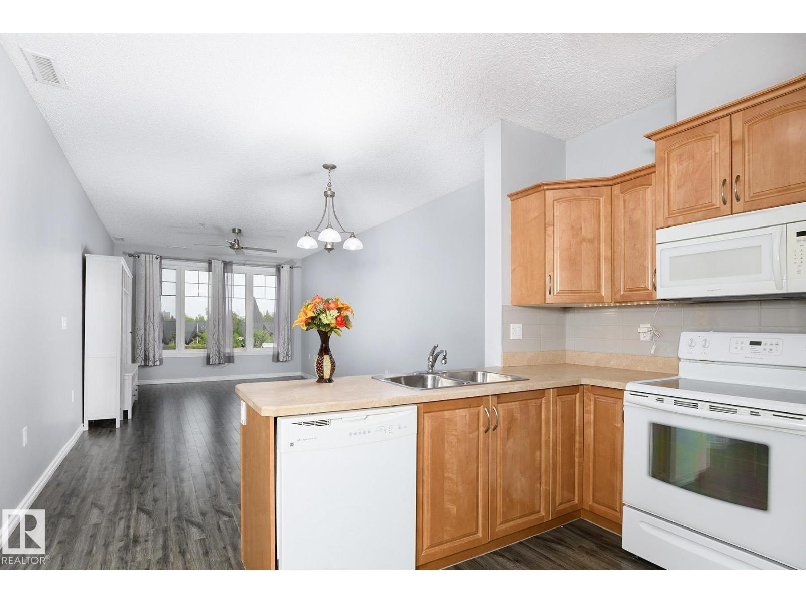#314 9820 165 ST NW - Image 7
