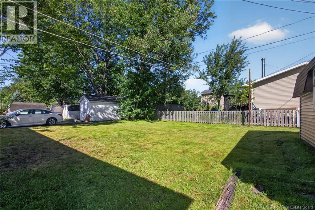 284 Whitepine Road, Riverview — photo 8
