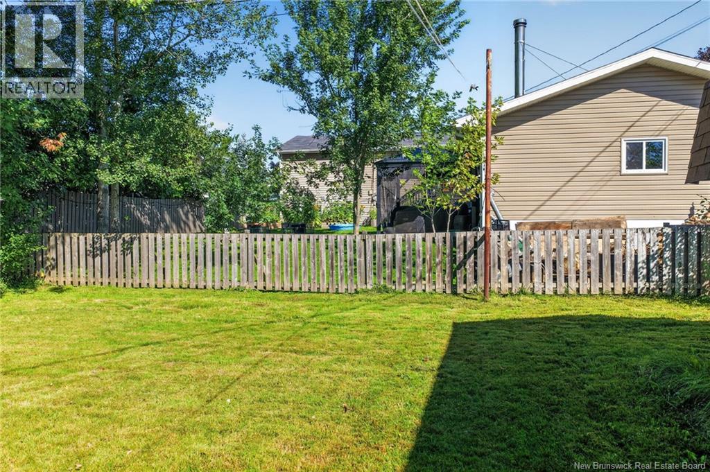 284 Whitepine Road, Riverview — photo 7