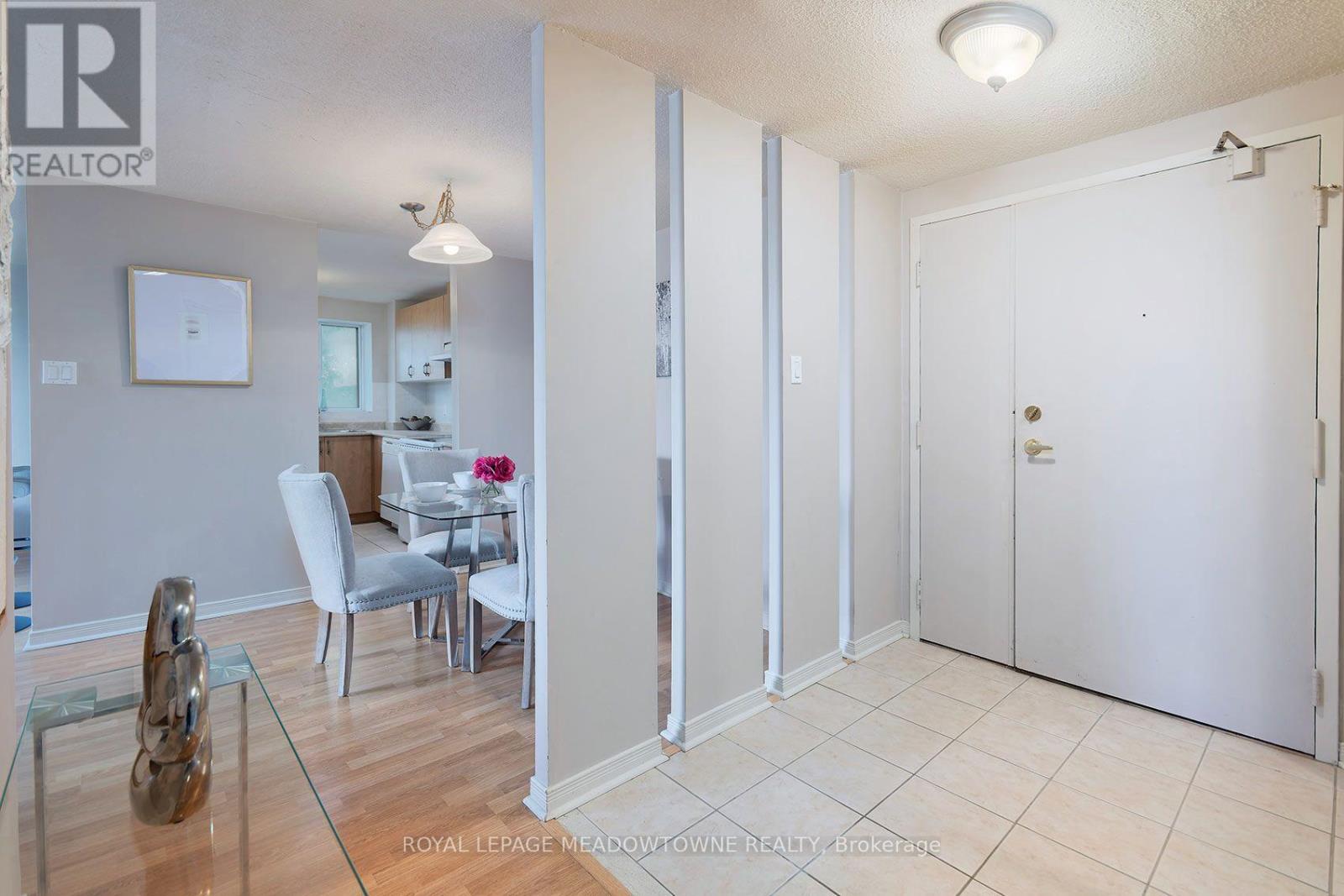 #206 6720 GLEN ERIN DRIVE - Image 4