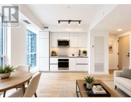 2301 - 327 King Street, Toronto, ON M5V1J5 Photo 7