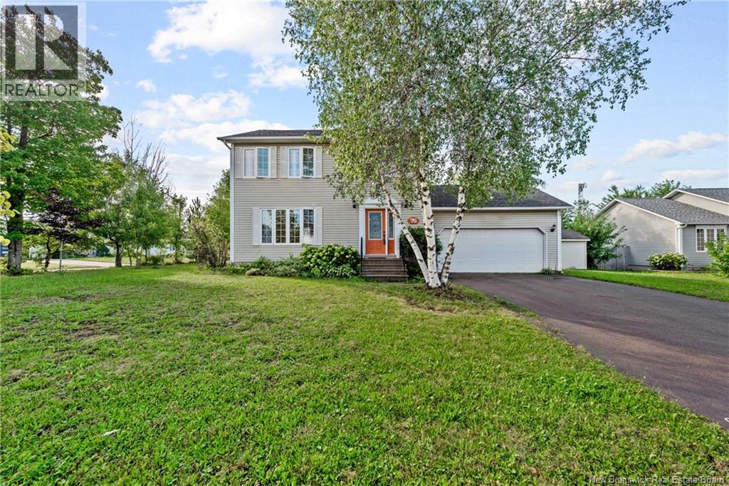 Property for sale at 76 Hillary Crescent