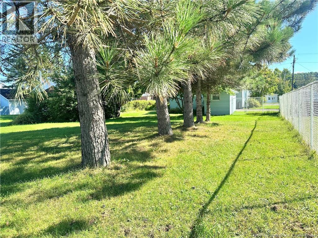 76 St-Jean-Batiste Street - 12